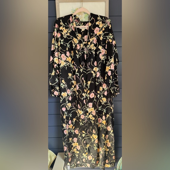 Beautiful vintage 70’s/80’s Christian Dior sleepwear. Great condition🌸🌸 - Picture 2 of 4